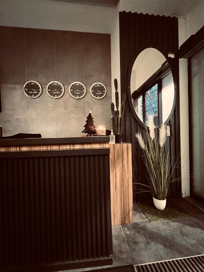 Hotel Innception Cologne Exterior photo